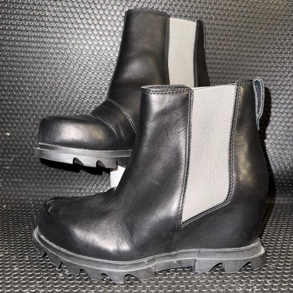Sorel Joan of Arctic Wedge III Waterproof Black Leather Chelsea Boots Size 6.5 - Picture 1 of 9